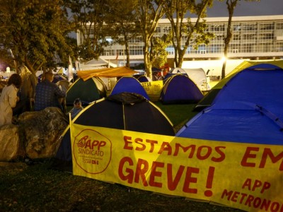 GREVE DOS PROFESSORES - Hugo Harada0024-5541
