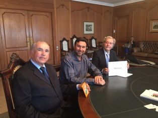 ca2a242f4c3f8f99da6d5c39f2cce9cb